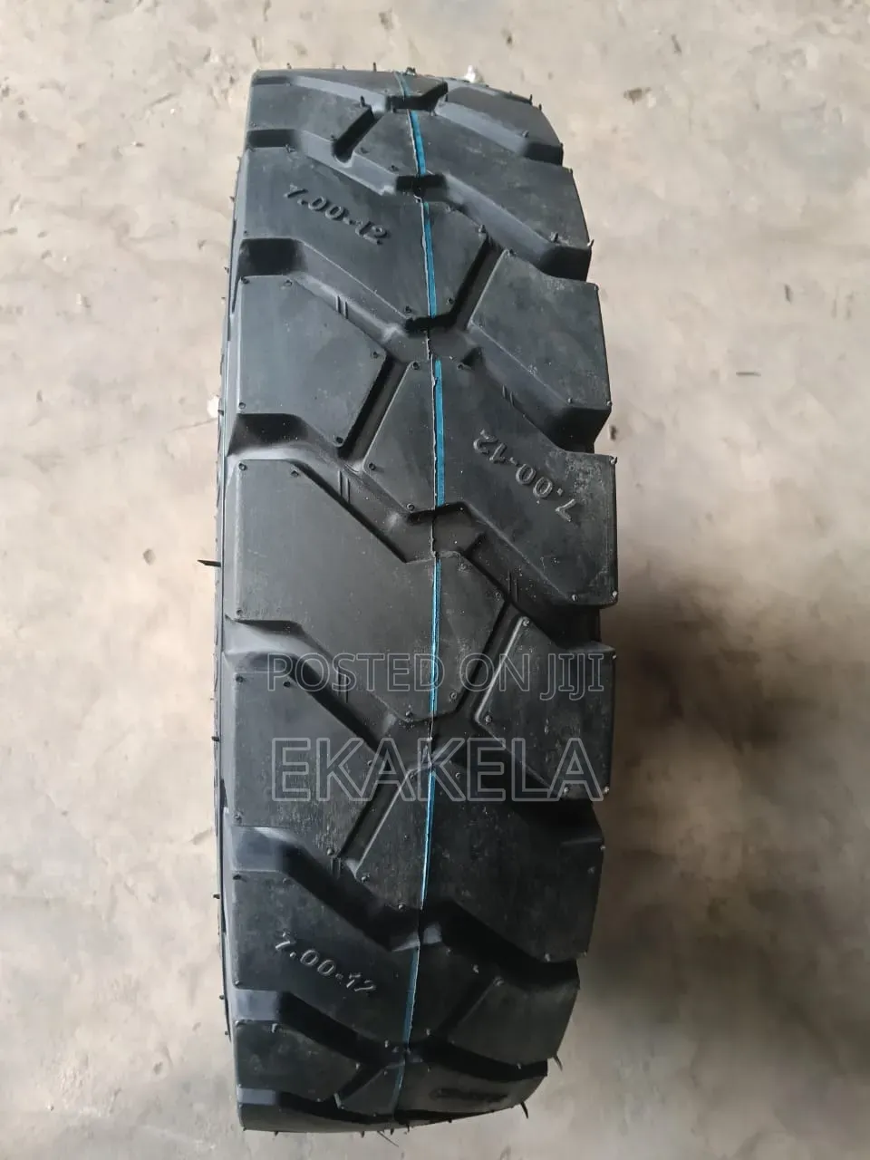 TIRES -315, 13r, 385, 285 All Truck Tires. Tippers-Trailers-Tractor