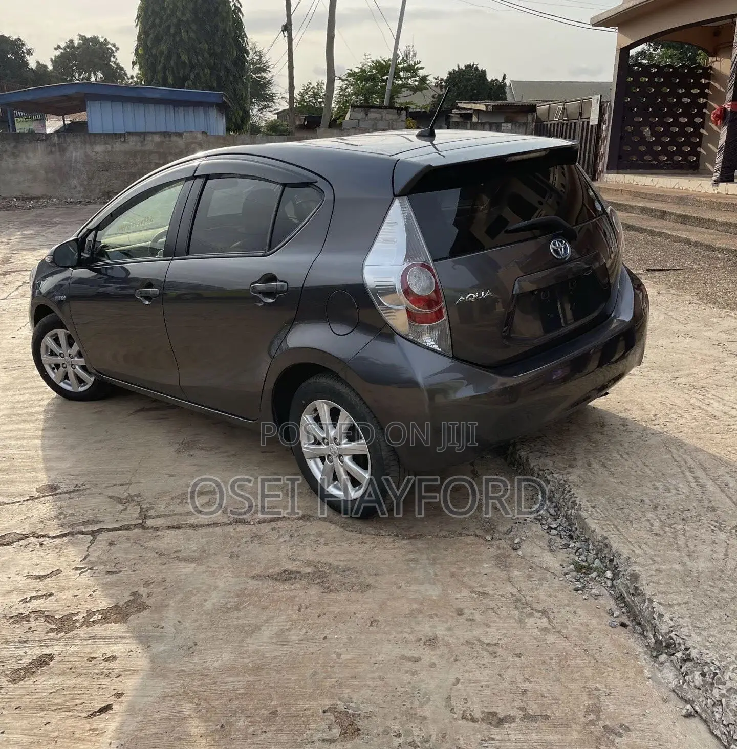 Toyota Aqua 2014