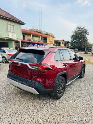 Toyota RAV4 2021 Red