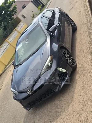 Toyota Corolla SE (1.8L 4cyl 2A) 2018 Gray