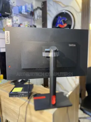 New Lenovo ThinkCentre M700 16GB Intel Core i5 SSD 256GB