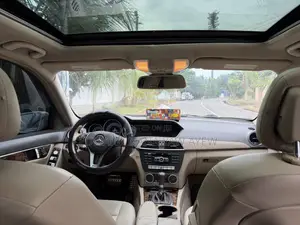 Mercedes-Benz C250 2014 White