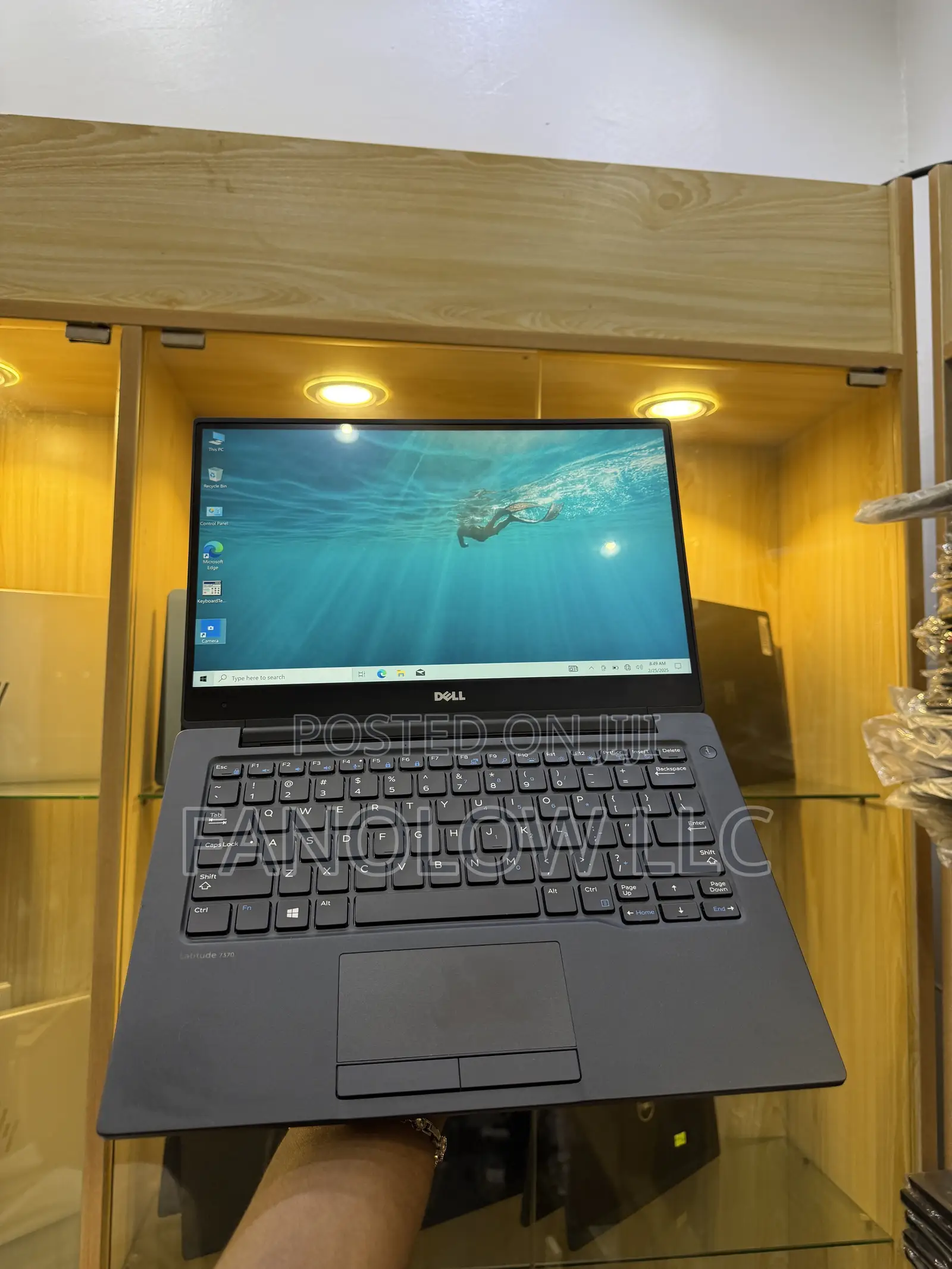 New Laptop Dell Latitude 13 7370 8GB Intel Core M SSD 256GB
