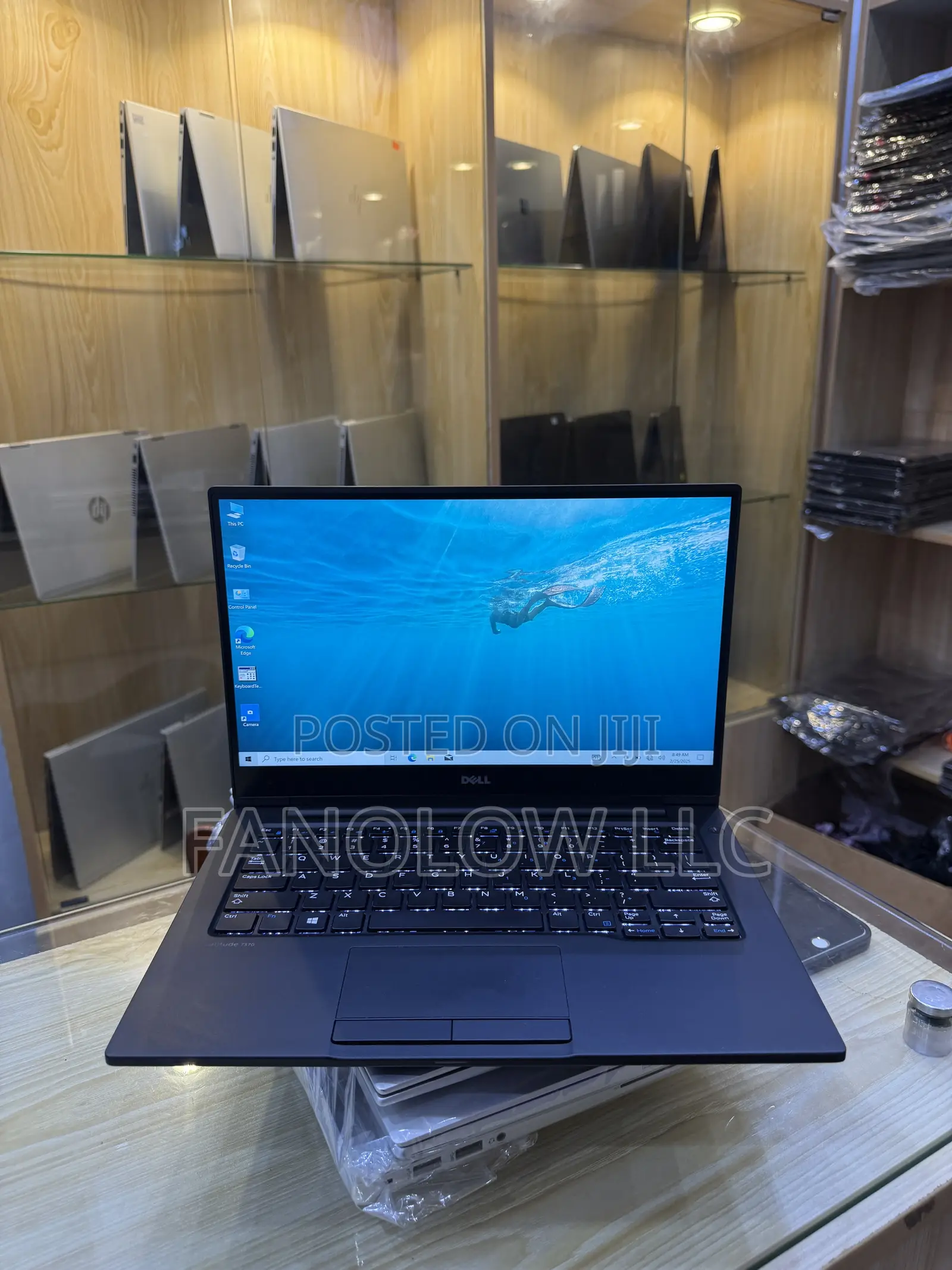 New Laptop Dell Latitude 13 7370 8GB Intel Core M SSD 256GB