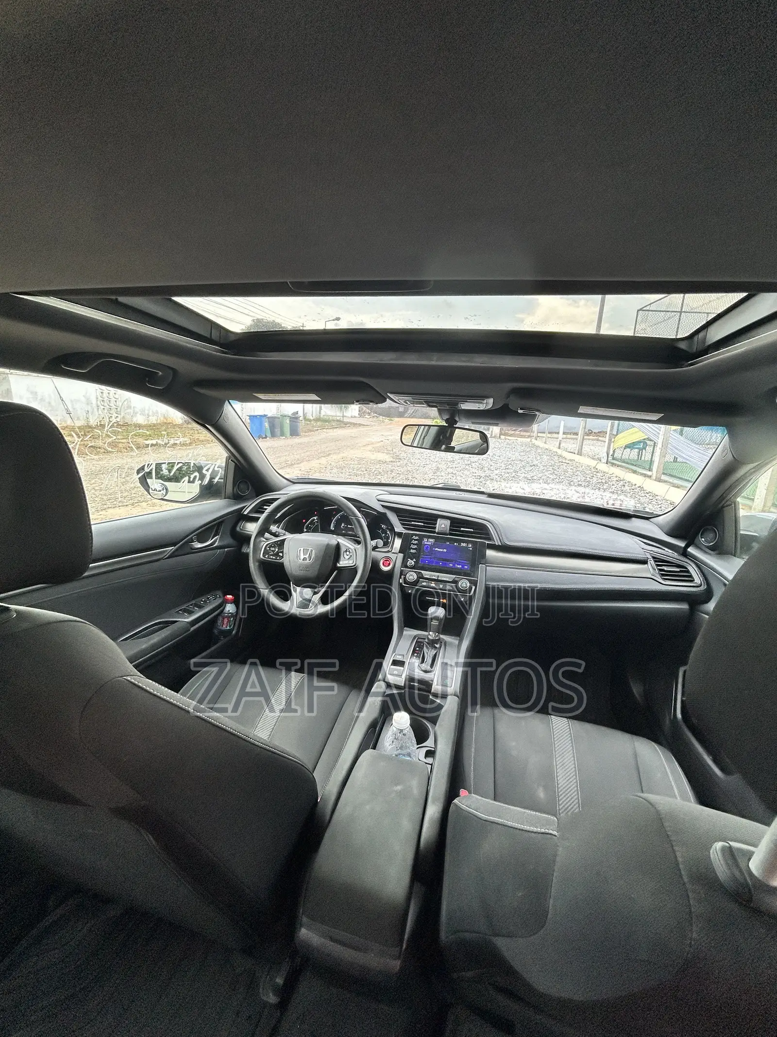 Honda Civic EX Hatchback 2019 Gray