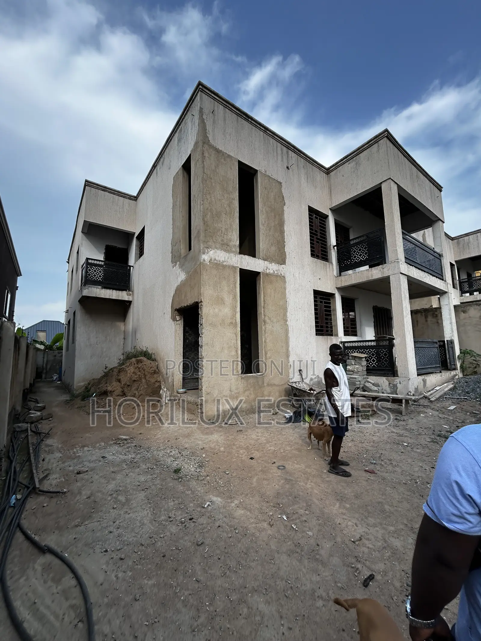 6bdrm House in Kwabenya Acp Frank for sale