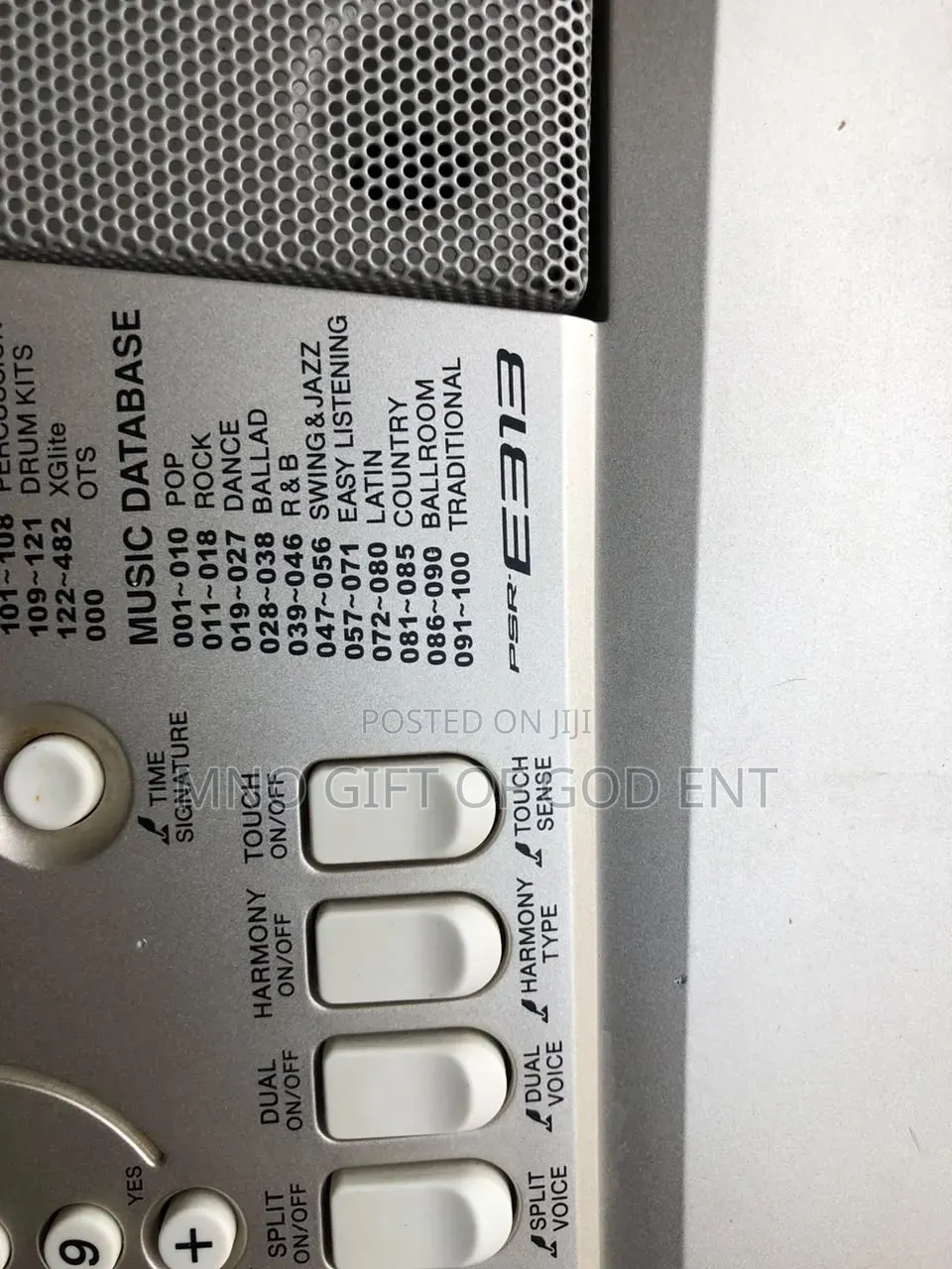 Yamaha PSR-E313 Keyboard