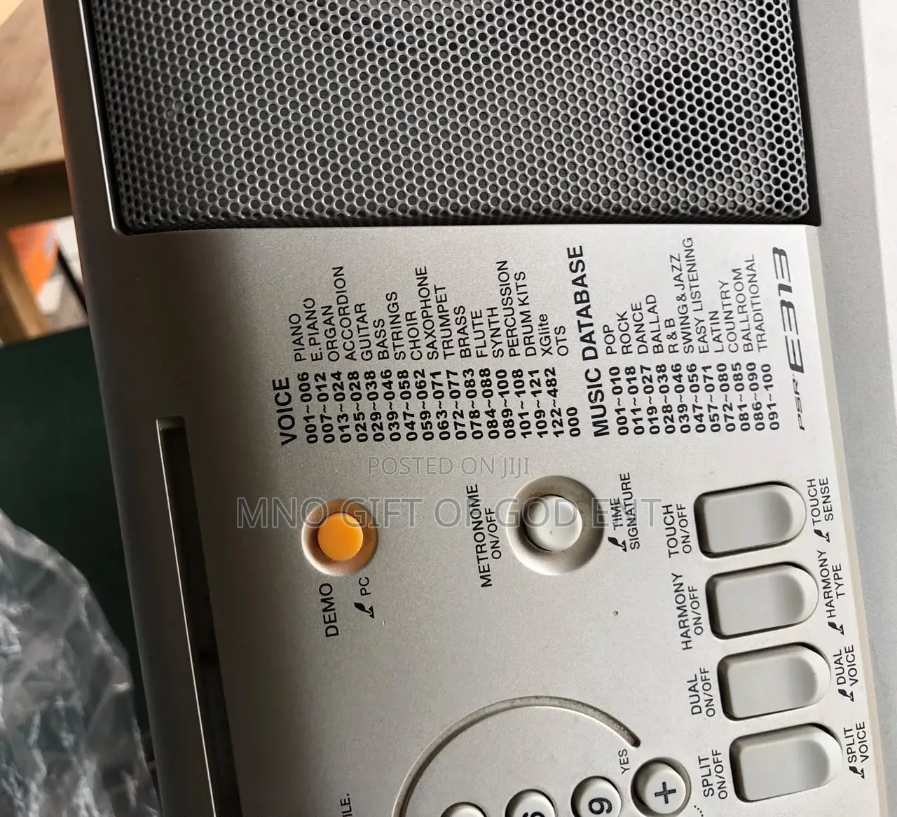 Yamaha PSR-E313 Keyboard