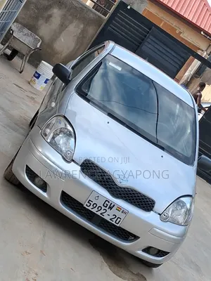 Toyota Yaris 1.3 VVT-i 2007 Silver
