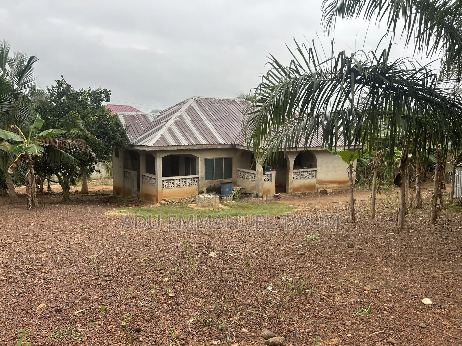 3bdrm Bungalow in Birim Central Municipal for sale