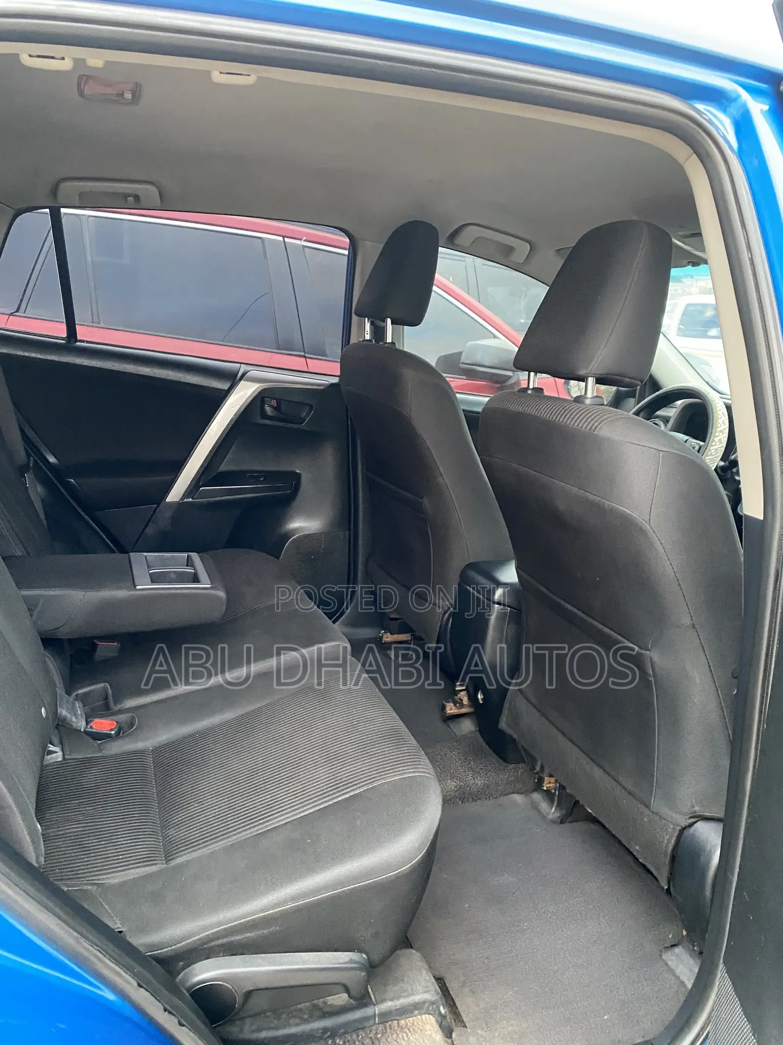 Toyota RAV4 LE AWD (2.5L 4cyl 6A) 2016 Blue