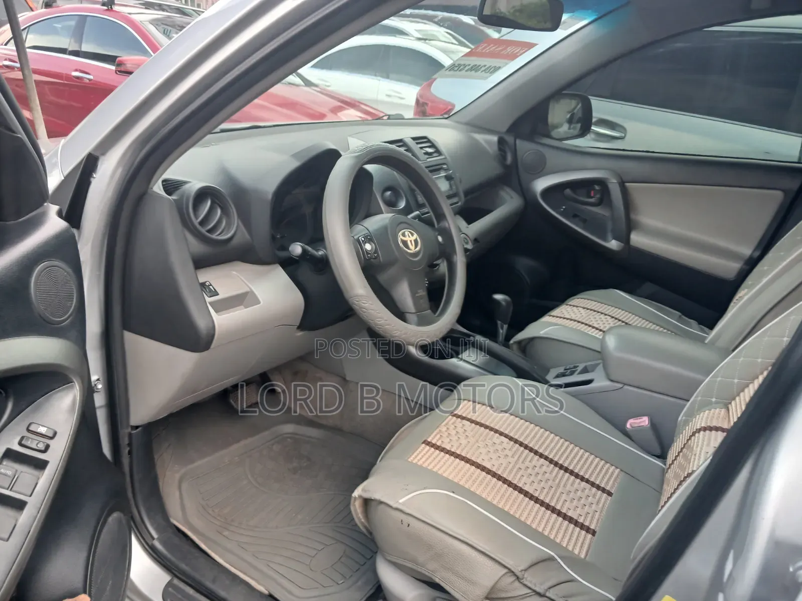 Toyota RAV4 2.5 2011 Silver