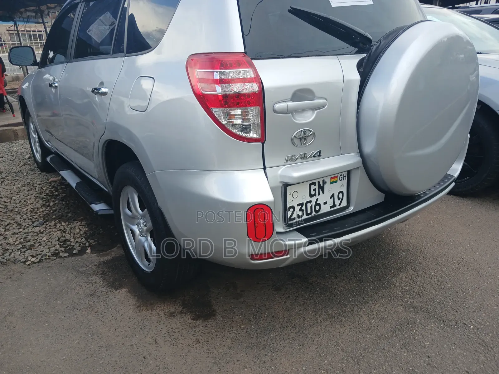 Toyota RAV4 2.5 2011 Silver