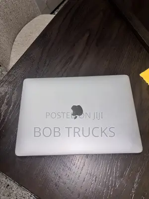 Laptop Apple MacBook Pro 2019 8GB Intel Core i5 SSD 256GB
