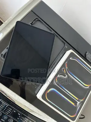 Apple iPad Pro 13 (2024) 256 GB Black