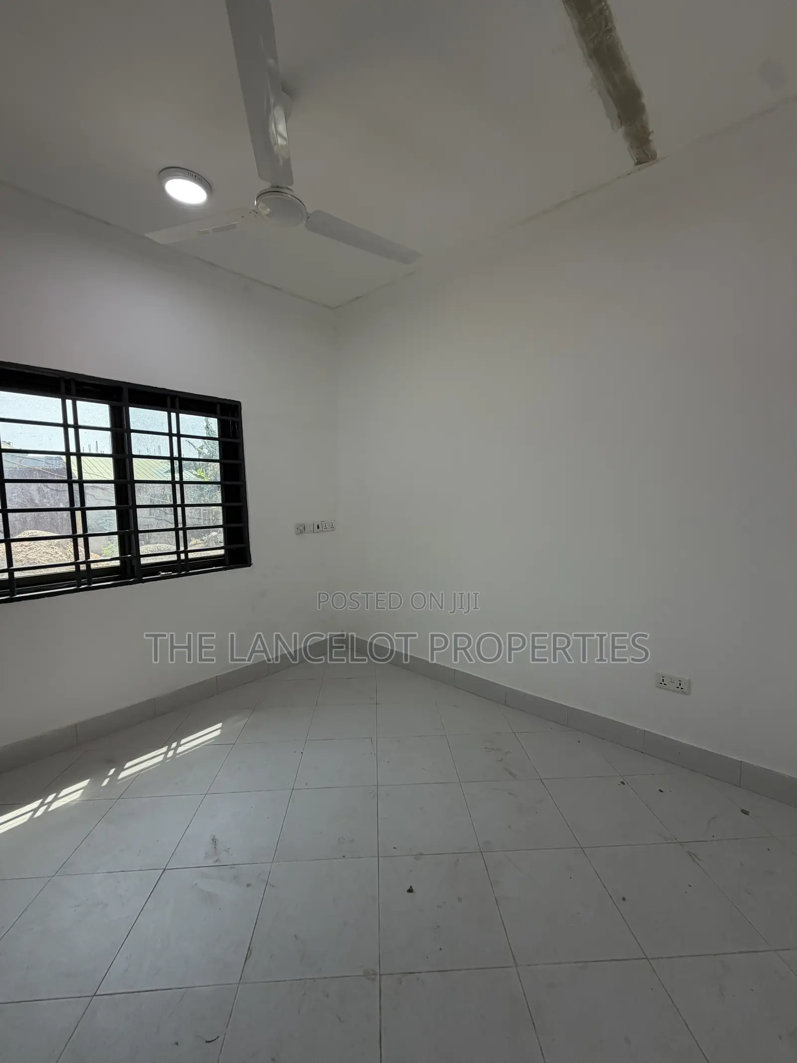 1bdrm Apartment in School Junction, East Legon for rent