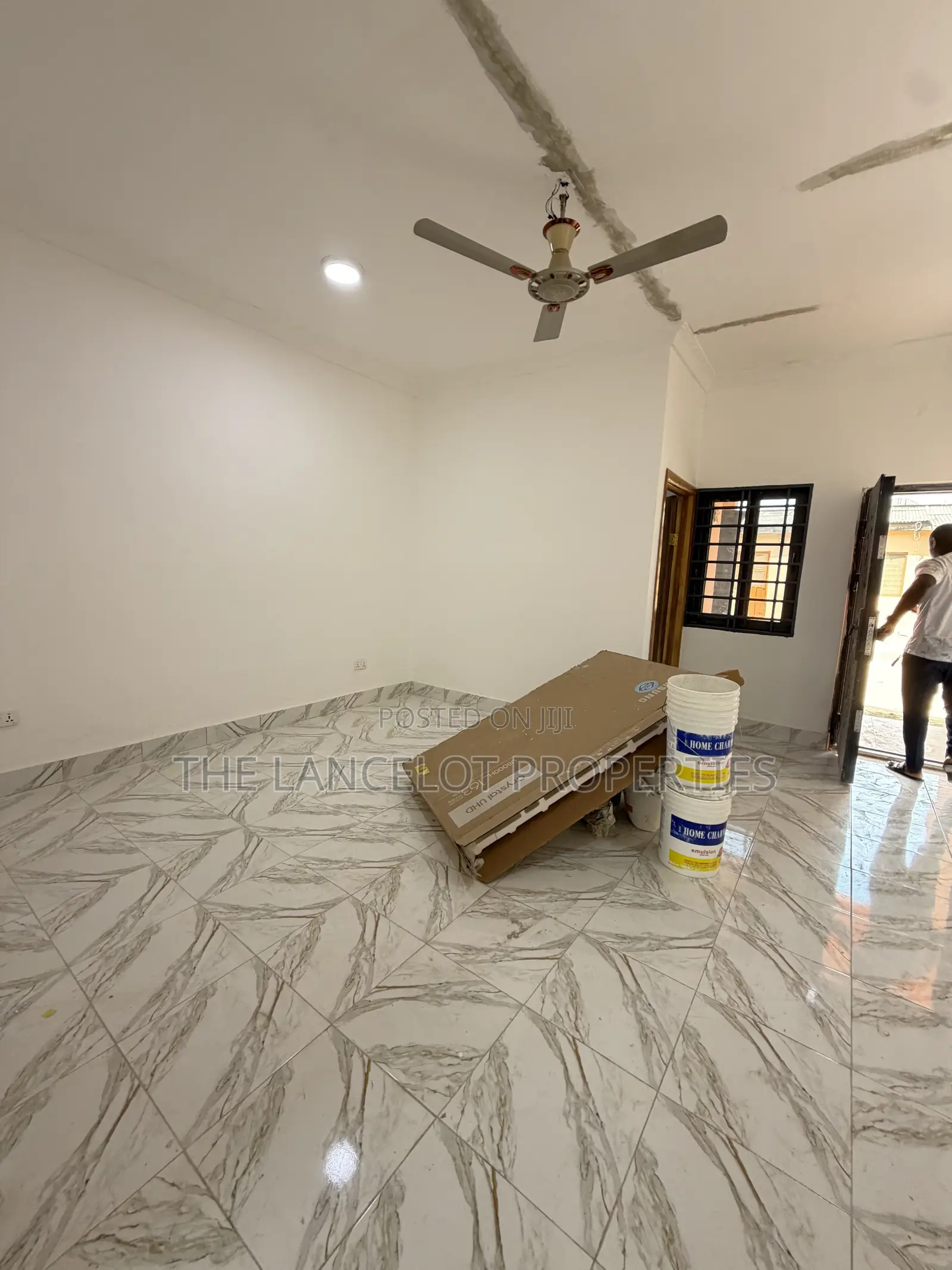 1bdrm Apartment in School Junction, East Legon for rent
