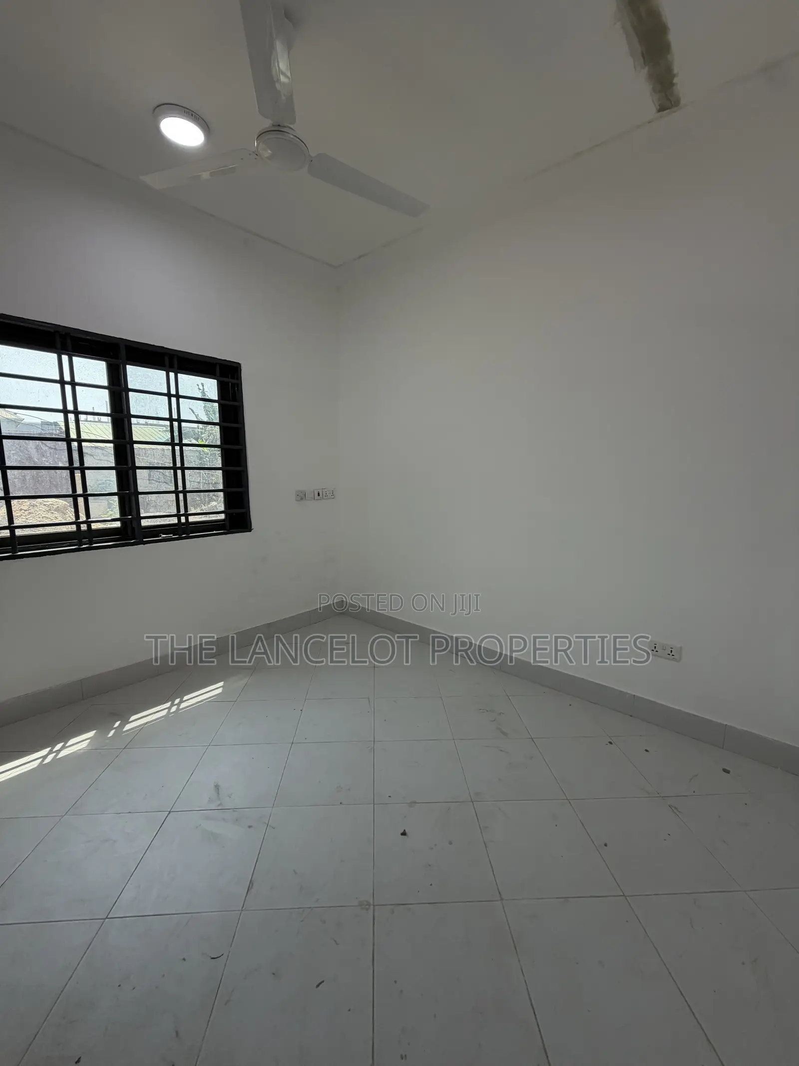 1bdrm Apartment in School Junction, East Legon for rent