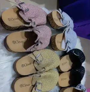 Kids’ Closed-Toe Buckle Mule Sandals – Children’s Backless Slippers