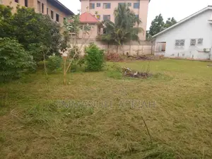 5bdrm House in Chattan Lapaz, Accra Metropolitan for sale