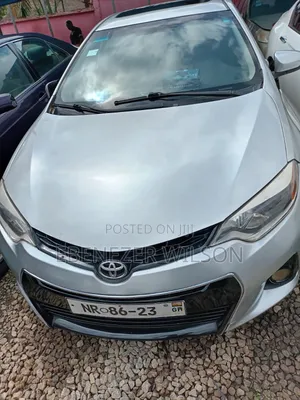 Toyota Corolla LE 4dr Sedan (1.8L 4cyl CVT) 2016 Silver