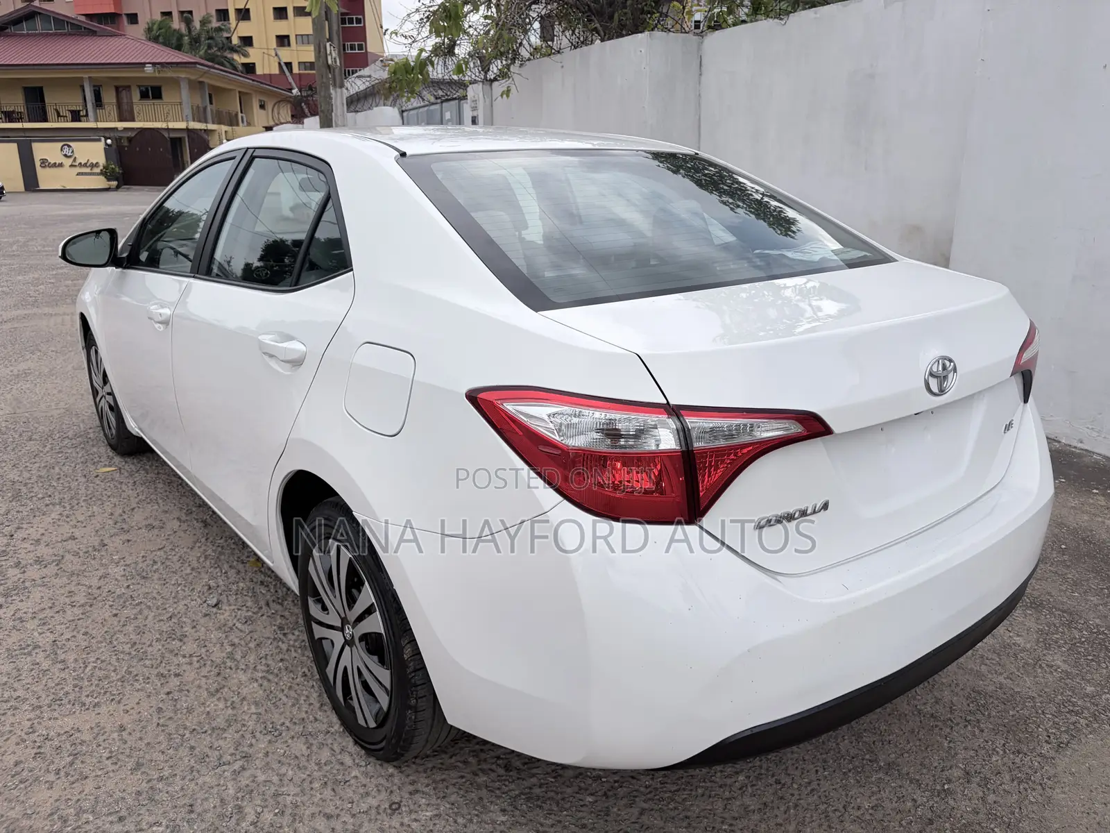 Toyota Corolla 2016 White