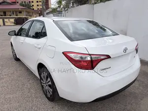 Toyota Corolla 2016 White