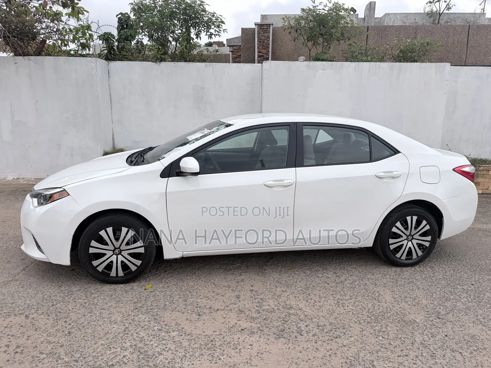 Toyota Corolla 2016 White