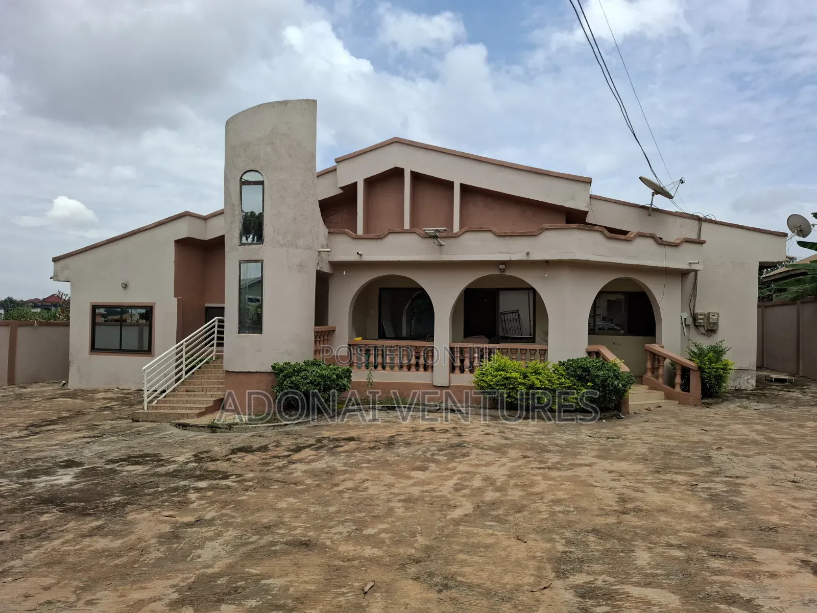 3bdrm Apartment in Sokoban Ampayoo, Kumasi Metropolitan for rent