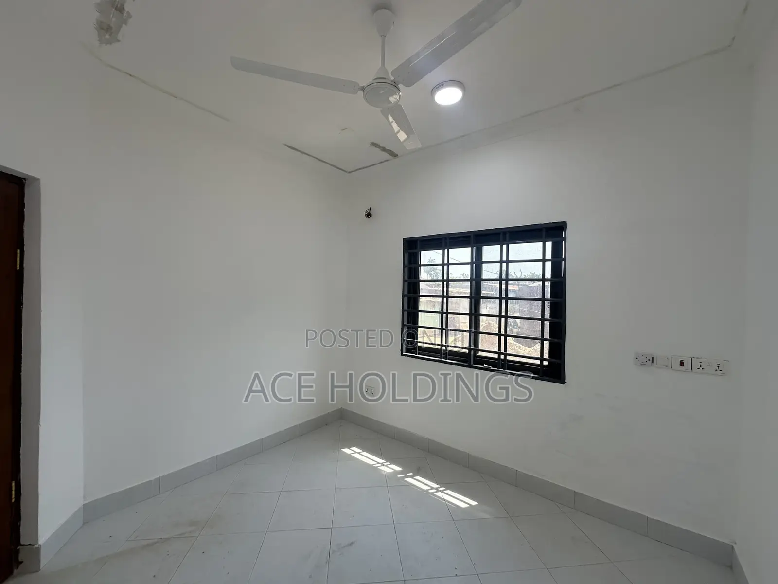 1bdrm Apartment in Ashaley Botwe, School Junction for rent