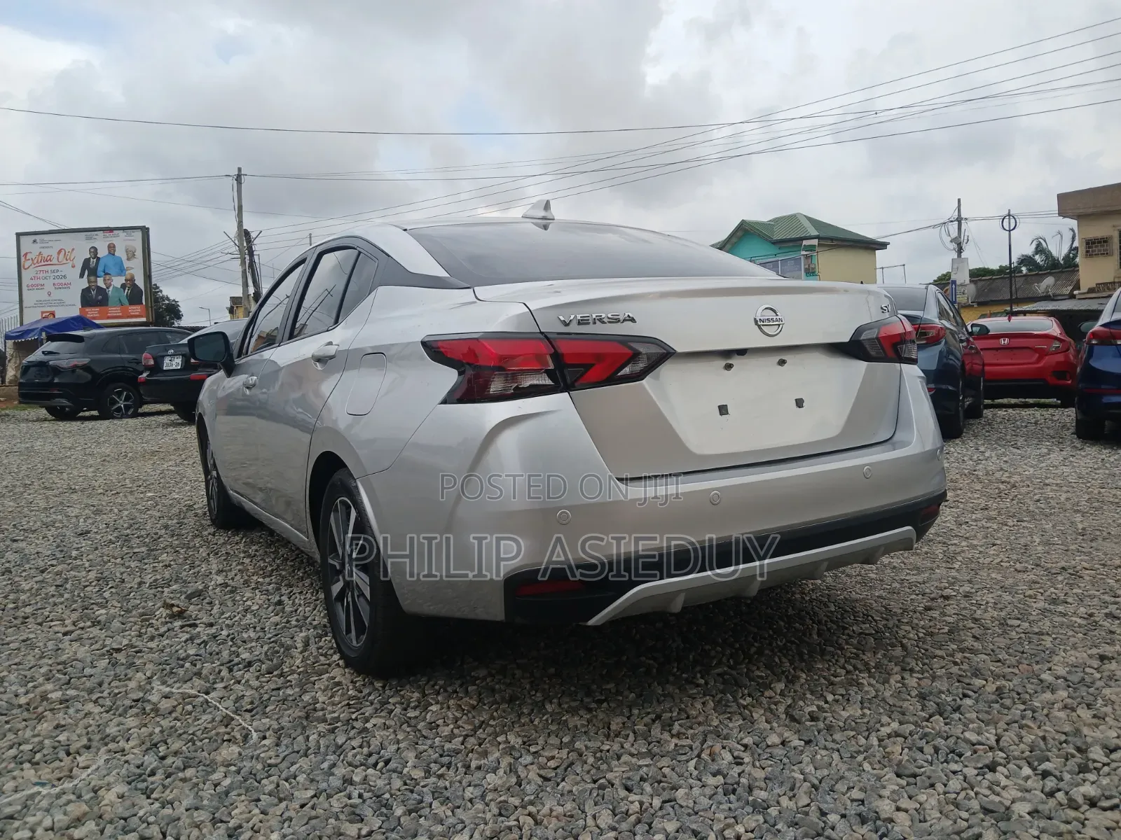 Nissan Versa SV 2022 Silver