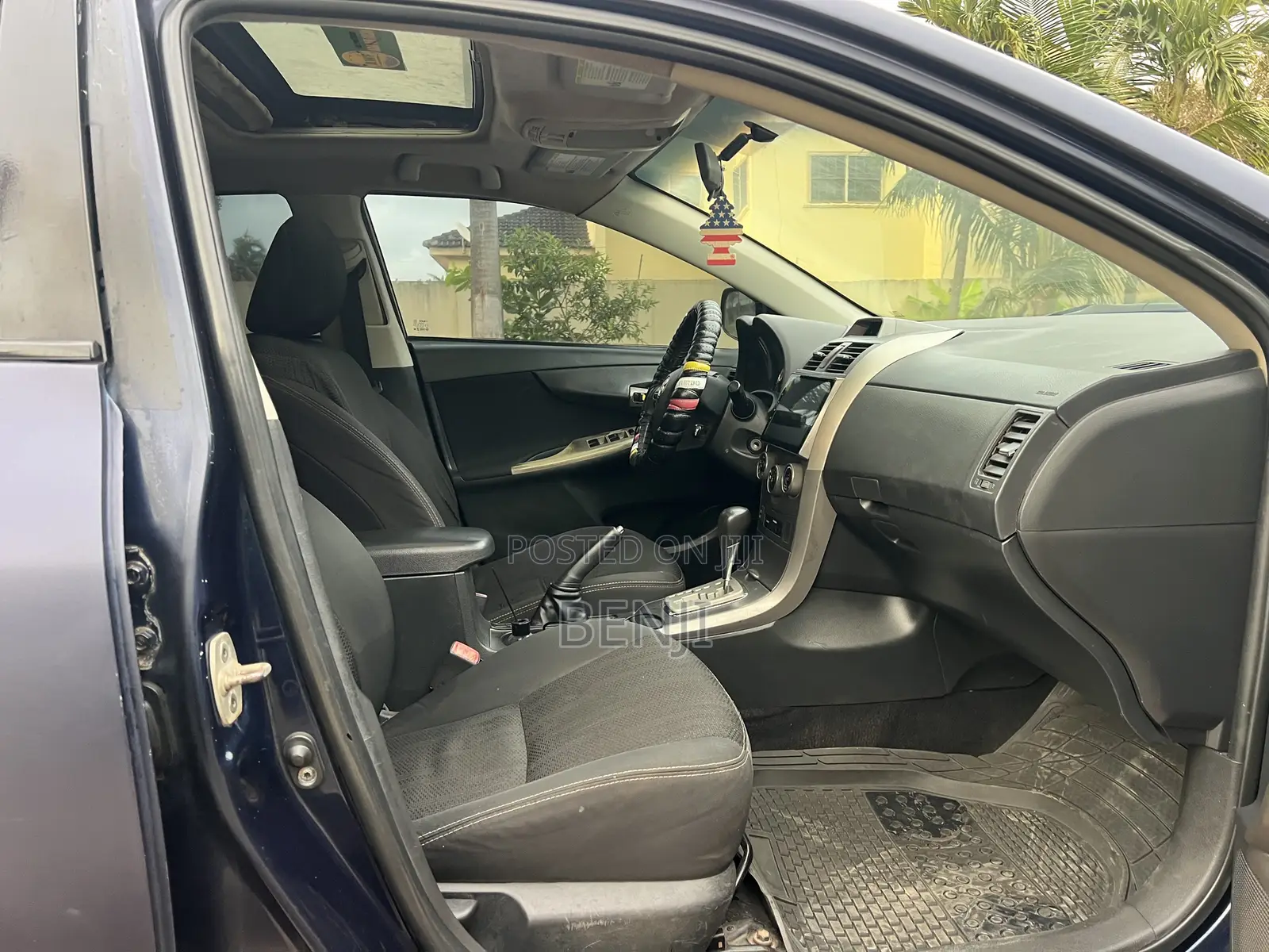 Toyota Corolla 2013 Blue