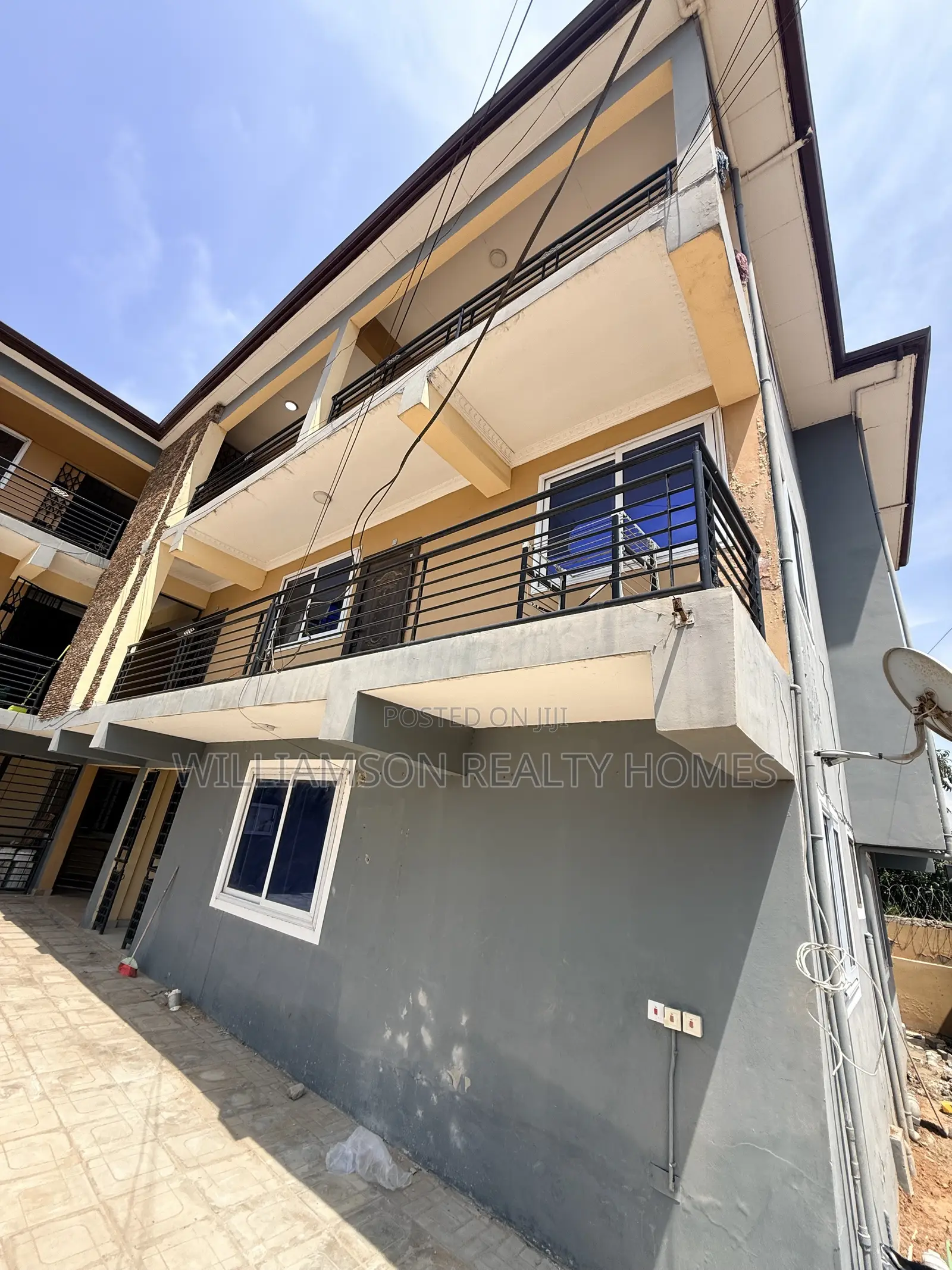 1bdrm Apartment in Community 18 Area, Spintex for rent