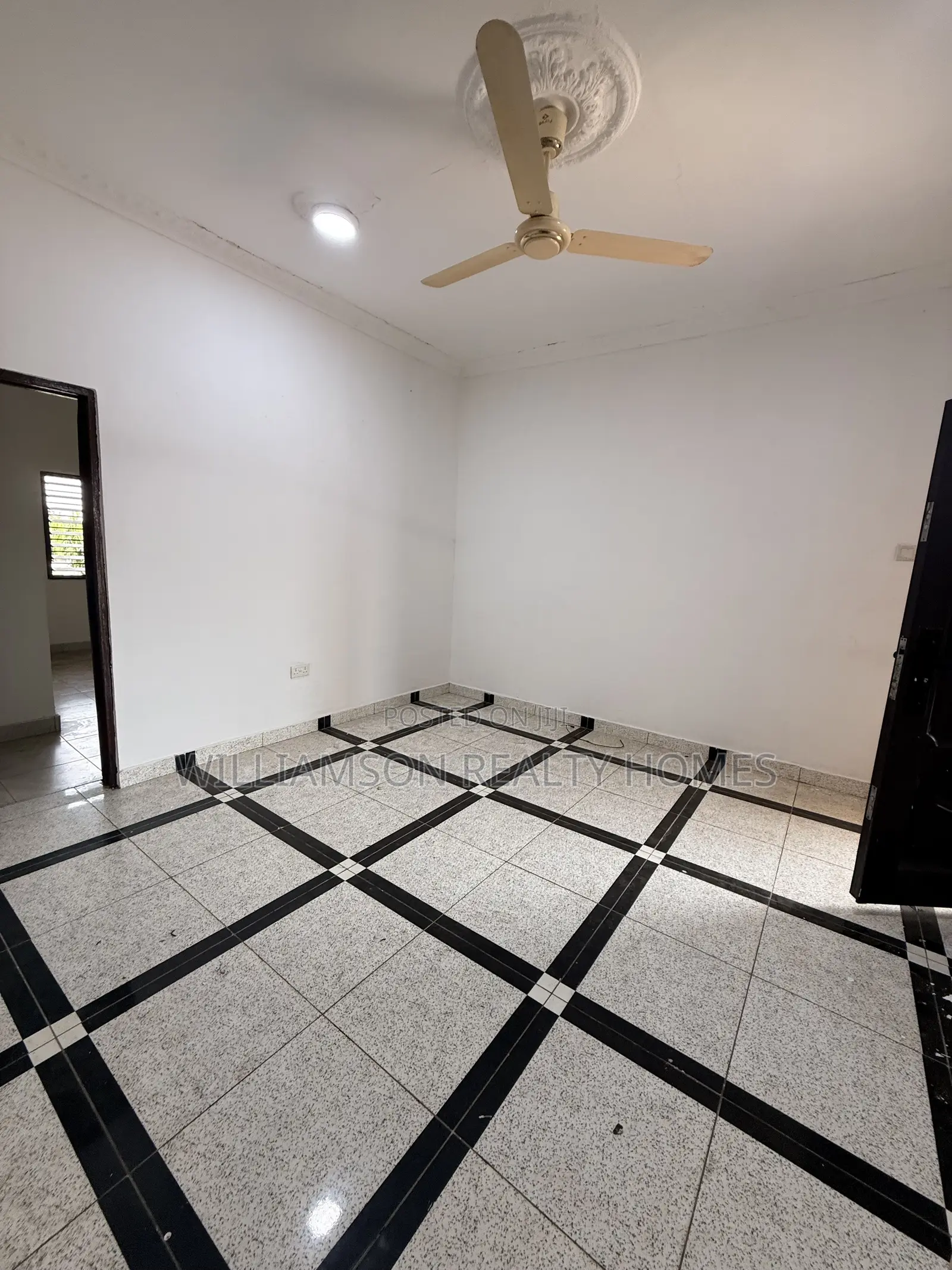 1bdrm Apartment in Community 18 Area, Spintex for rent