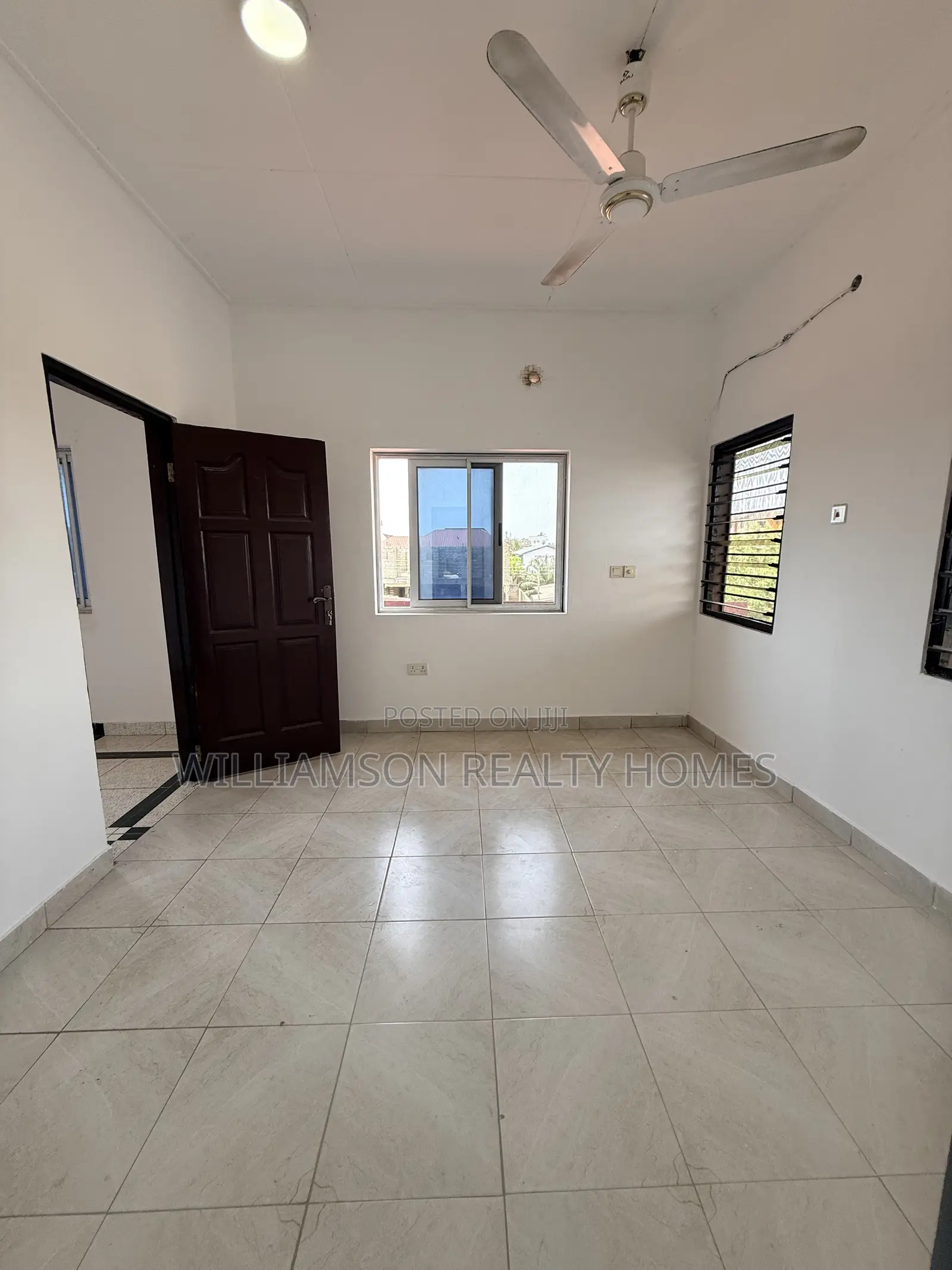 1bdrm Apartment in Community 18 Area, Spintex for rent