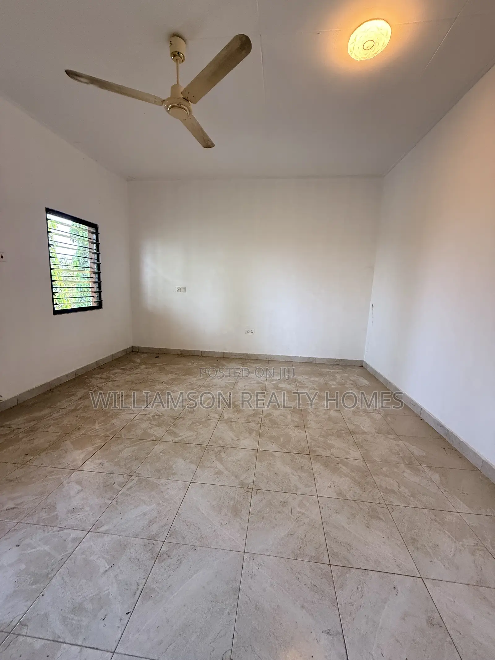 1bdrm Apartment in Community 18 Area, Spintex for rent