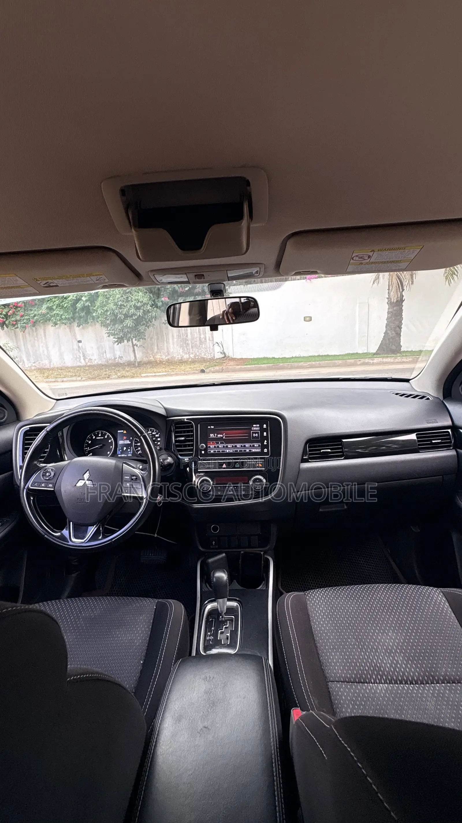 Mitsubishi Outlander ES AWC 2019 Black
