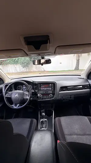 Mitsubishi Outlander ES AWC 2019 Black