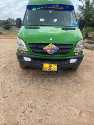 Mercedes-Benz Sprinter 2013 Green