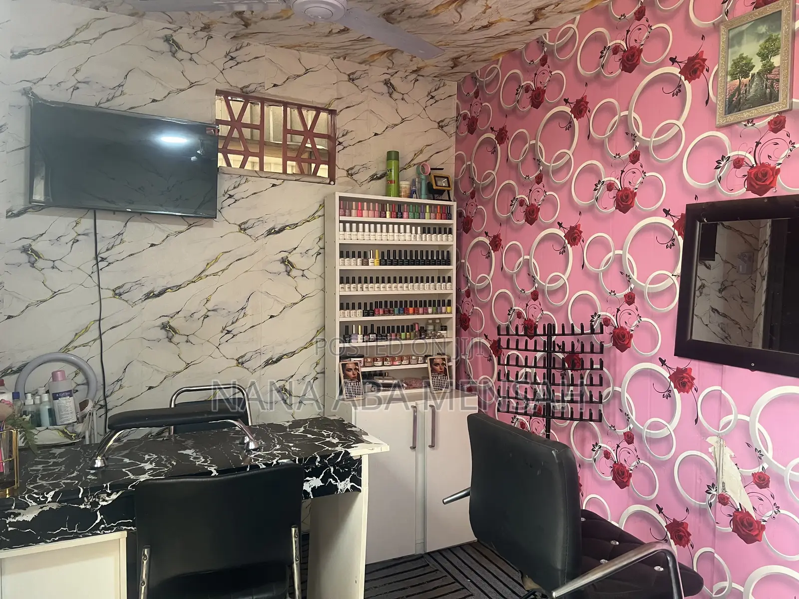 16ft Nail and Braiding Shop (Container)