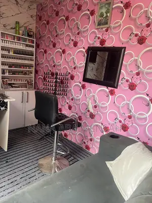 16ft Nail and Braiding Shop (Container)