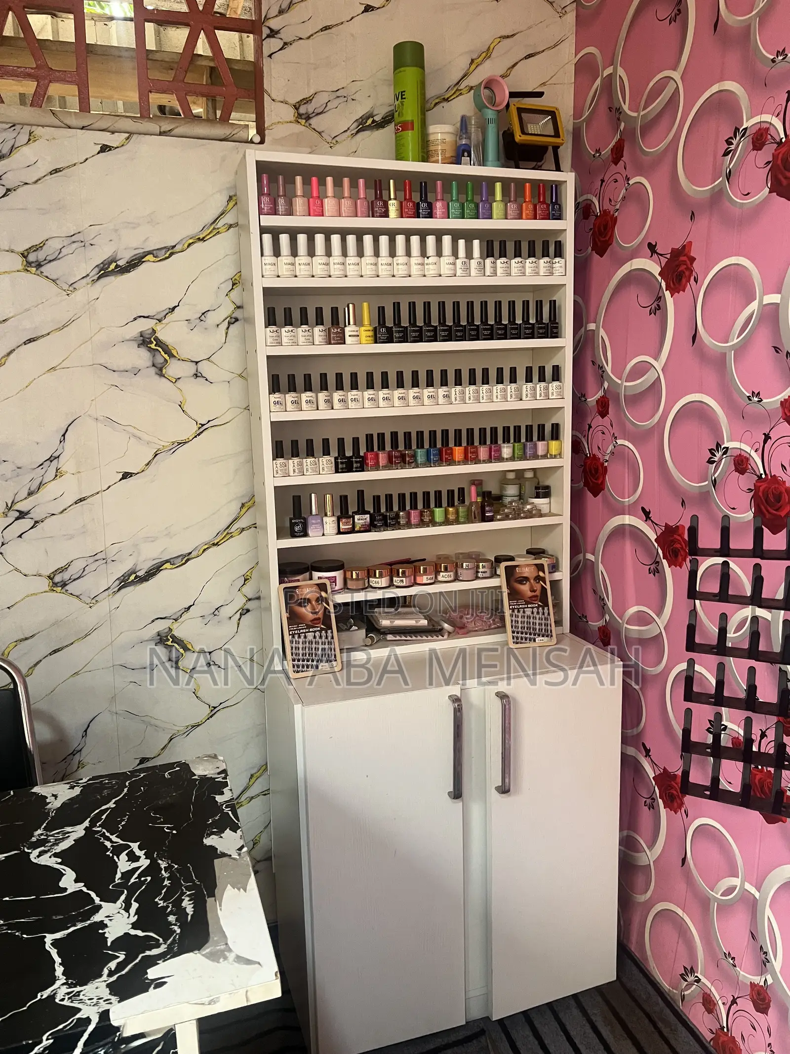 16ft Nail and Braiding Shop (Container)