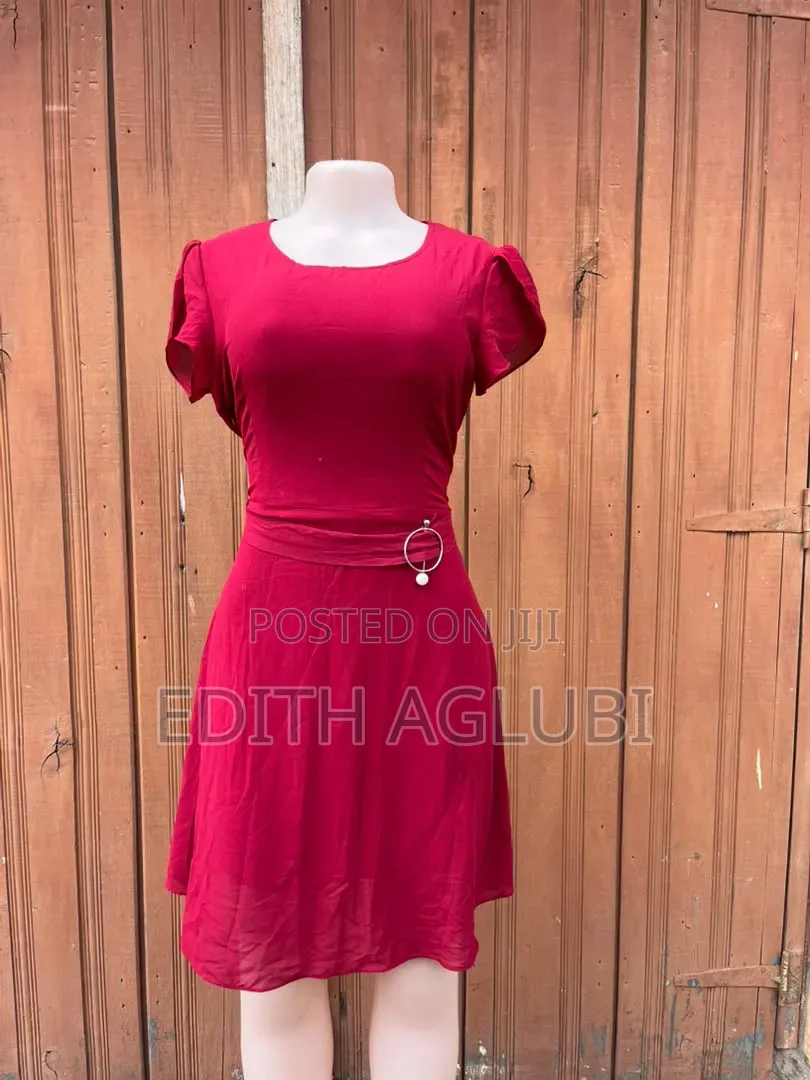 Beautiful and Affordable Thrift Dreses.