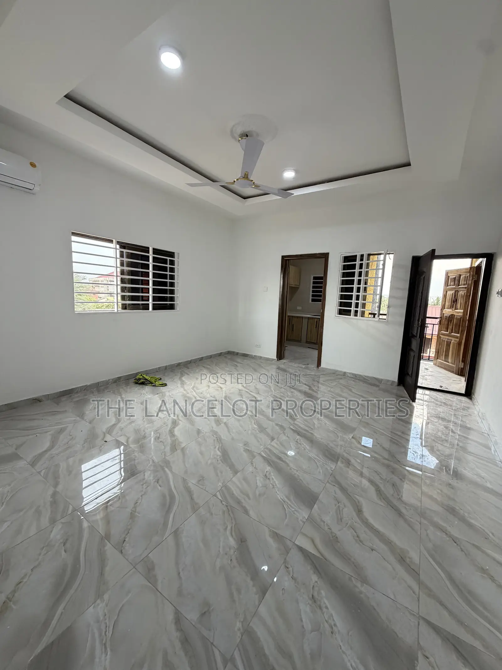 1bdrm Apartment in Lakeside Estate for rent