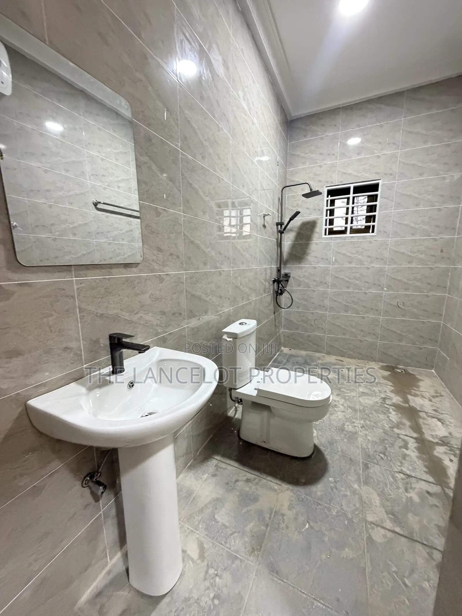 1bdrm Apartment in Lakeside Estate for rent