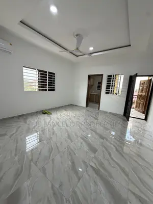 1bdrm Apartment in Lakeside Estate for rent