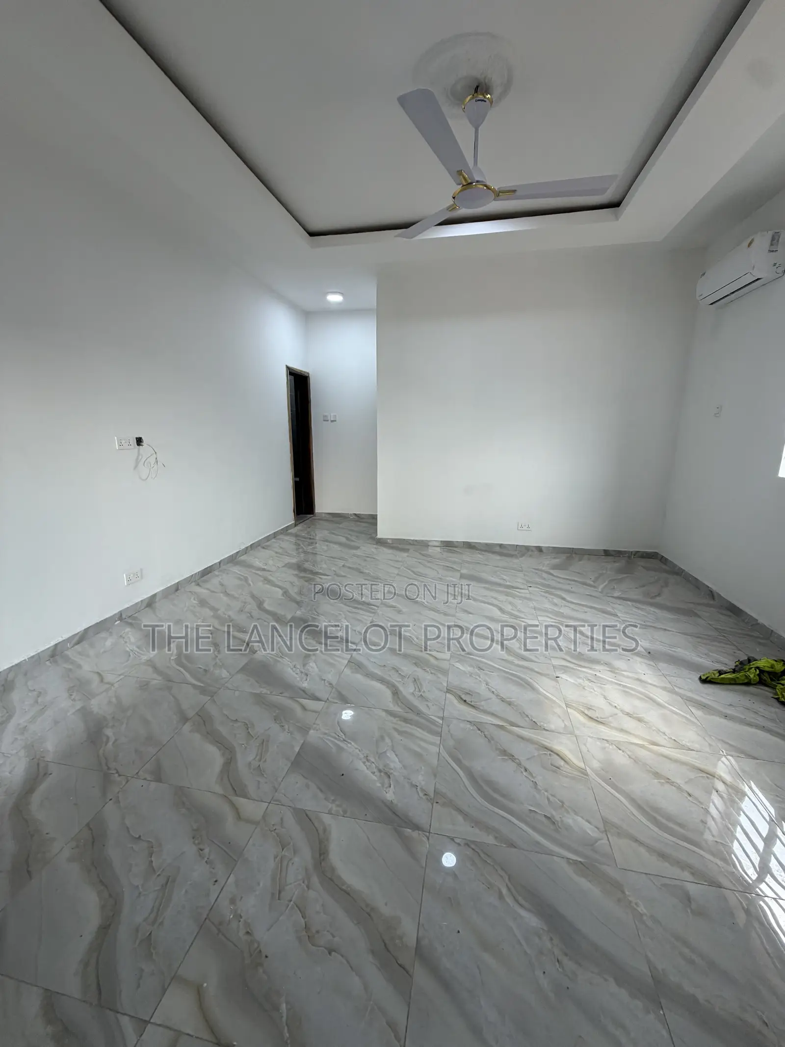 1bdrm Apartment in Lakeside Estate for rent