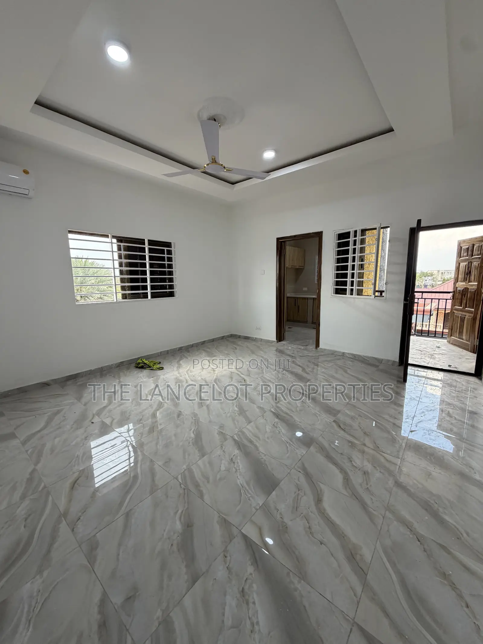 1bdrm Apartment in Lakeside Estate for rent