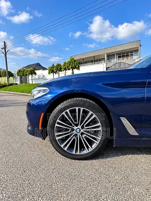 BMW 530i 2020 Blue