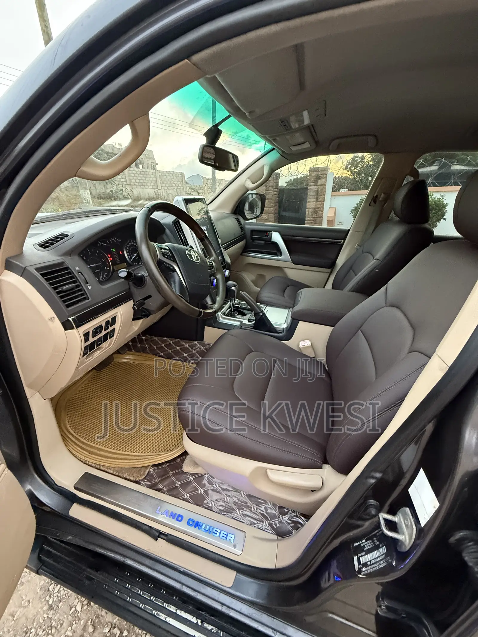 Toyota Land Cruiser 4.5 V8 GXR 2012 Black